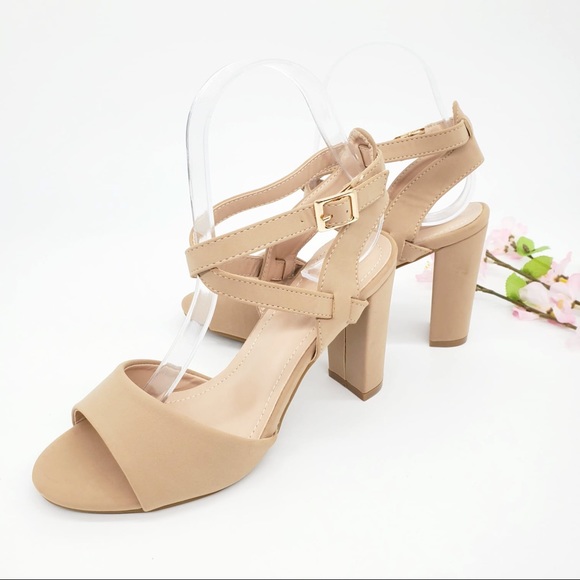Beige Block Heel Sandal with ankle strap - Picture 3 of 6
